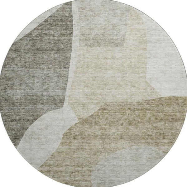HomeRoots 8' Taupe and Ivory Abstract Washable Round Rug - Durable, UV-Protected, Perfect for Family Spaces! 655297