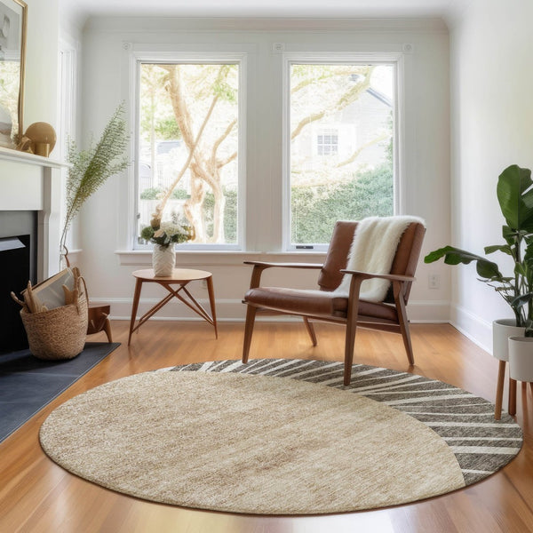 HomeRoots 8' Chocolate and Beige Abstract Washable Round Rug - Stylish, Durable, UV-Protected for Busy Homes 655376