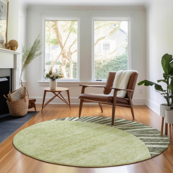 HomeRoots 8' Olive Green & Ivory Abstract Washable Round Rug – UV Protected, Durable & Family-Friendly Design 655400