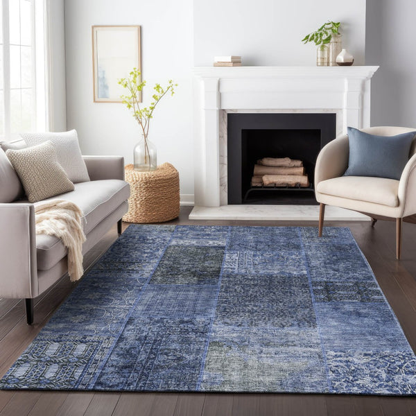 HomeRoots 5' Navy Blue, Gray & Silver Patchwork Area Rug - Washable, UV Protected, Stain-Resistant & Durable! 655447