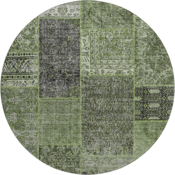 HomeRoots 8' Olive Green & Gray Patchwork Washable Round Rug - Stylish, Durable, UV-Protected for All Spaces 655454