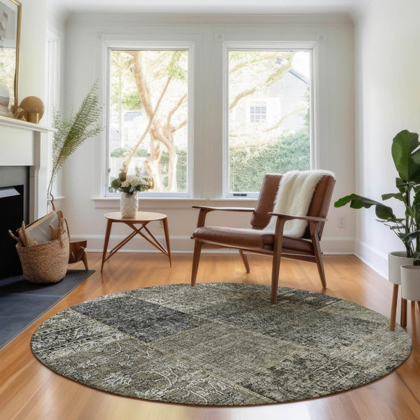 HomeRoots 8' Stylish Taupe Gray & Brown Patchwork Round Rug - Washable, Stain-Resistant, UV Protected Design 655472