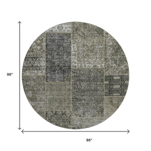 HomeRoots 8' Stylish Taupe Gray & Brown Patchwork Round Rug - Washable, Stain-Resistant, UV Protected Design 655472