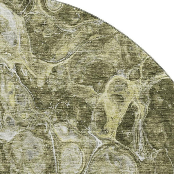 HomeRoots 8' Taupe And Ivory Abstract Washable Round Rug - Durable, UV Protected, Perfect for Modern Homes 655520