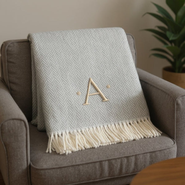 HomeRoots 55" Gray and White Herringbone Cotton Blend Throw Blanket with Personalized Initial and Tassels A 655524