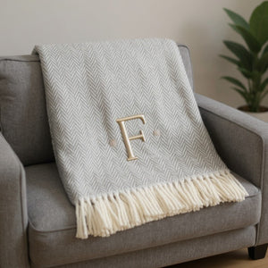 HomeRoots 55" Gray and White Herringbone Cotton Blend Throw Blanket with Personalized Initial and Tassels F 655529