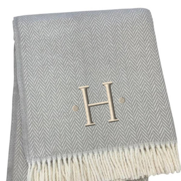 HomeRoots 55" Gray and White Herringbone Cotton Blend Throw Blanket with Personalized Initial and Tassels H 655531
