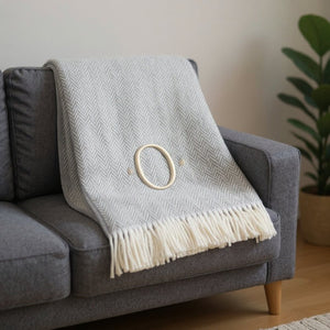 HomeRoots 55" Gray and White Herringbone Cotton Blend Throw Blanket with Personalized Initial and Tassels O 655538
