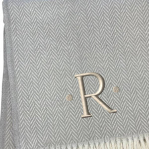 HomeRoots 55" Gray and White Herringbone Cotton Blend Throw Blanket with Personalized Initial and Tassels R 655541