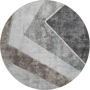 HomeRoots 8' Stylish Gray Brown & Silver Geometric Round Rug - Washable, UV-Protected & Perfect for High-Traffic Areas 655564