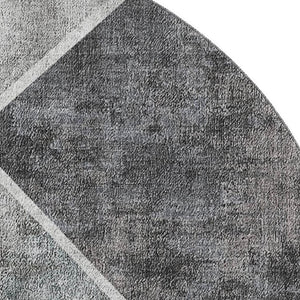 HomeRoots 8' Stylish Gray Brown & Silver Geometric Round Rug - Washable, UV-Protected & Perfect for High-Traffic Areas 655564