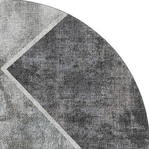 HomeRoots 8' Stylish Gray Brown & Silver Geometric Round Rug - Washable, UV-Protected & Perfect for High-Traffic Areas 655564
