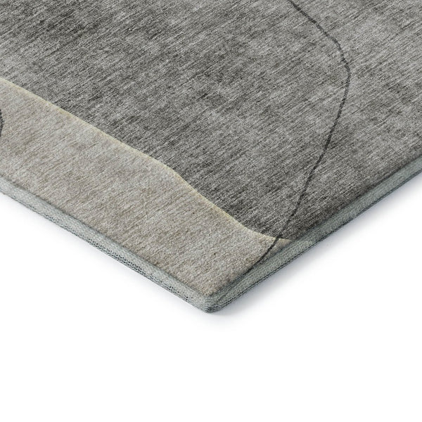 HomeRoots 8' Beige and Brown Abstract Washable Round Rug - Durable, UV-Protected, Ideal for Busy Homes 655582