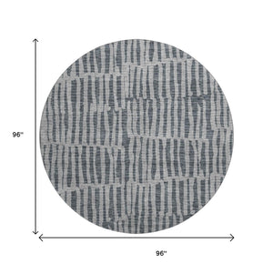 HomeRoots 8' Charcoal and Gray Striped Round Rug - Washable, UV-Protected, Durable for Family Spaces & Patios 655689