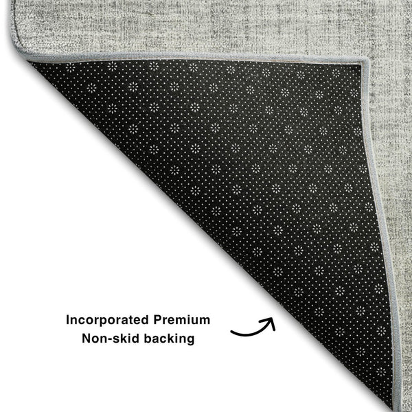 HomeRoots 5' Gray and Silver Geometric Washable Area Rug with UV Protection – Modern, Durable, Easy-Care Design 655742