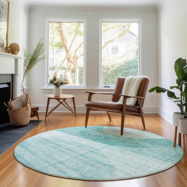 HomeRoots 8' Teal and Ivory Geometric Round Rug - Washable, UV-Protected, Perfect for Indoor & Outdoor Use 655749
