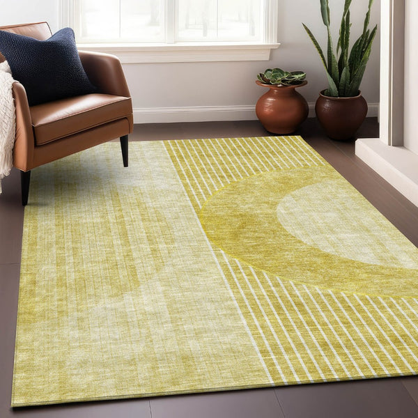 HomeRoots 5' X 8' Wheat Gold & Ivory Geometric Area Rug - Washable, UV Protected, Durable & Stain Resistant! 655760