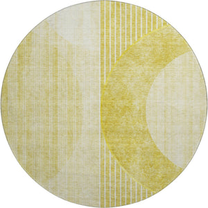 HomeRoots 8' Wheat Gold & Ivory Geometric Round Rug - Washable, UV Protected, Durable for Busy Homes & Pets 655761