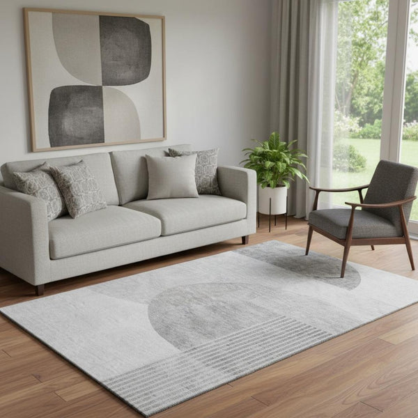 HomeRoots 5' X 8' Gray And Silver Geometric Area Rug – Washable, UV-Protected, Durable for High-Traffic Homes 655844
