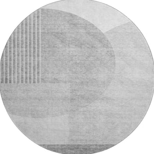 HomeRoots 8' Gray and Silver Geometric Round Rug - Washable, UV-Protected, Durable, Perfect for Busy Homes! 655845