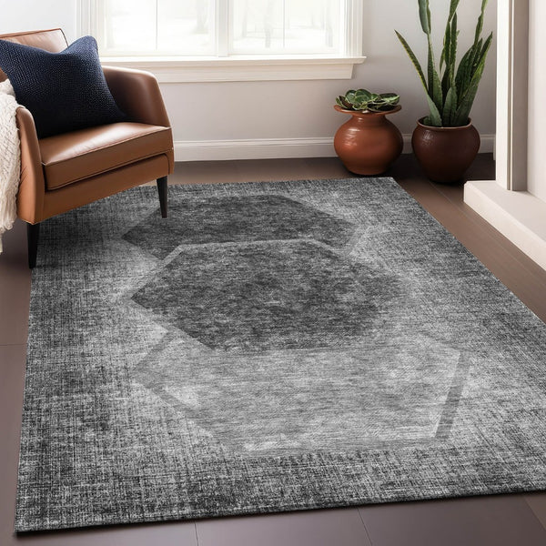 HomeRoots 5' X 8' Gray And Silver Geometric Area Rug – Washable, UV Protected, Stylish & Durable for Modern Homes 655880