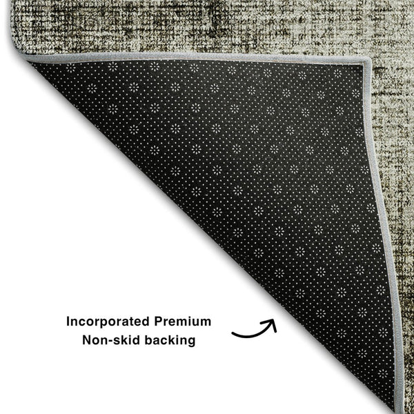 HomeRoots 8' Washable Round Rug with Taupe & Brown Geometric Design—Stain Resistant, UV Protected, Durable Style 655899