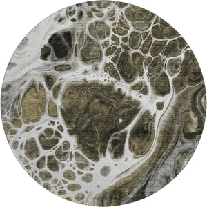 HomeRoots 8' Chocolate and Ivory Abstract Round Area Rug - Washable, UV-Protected, Durable for High Traffic Areas 656025