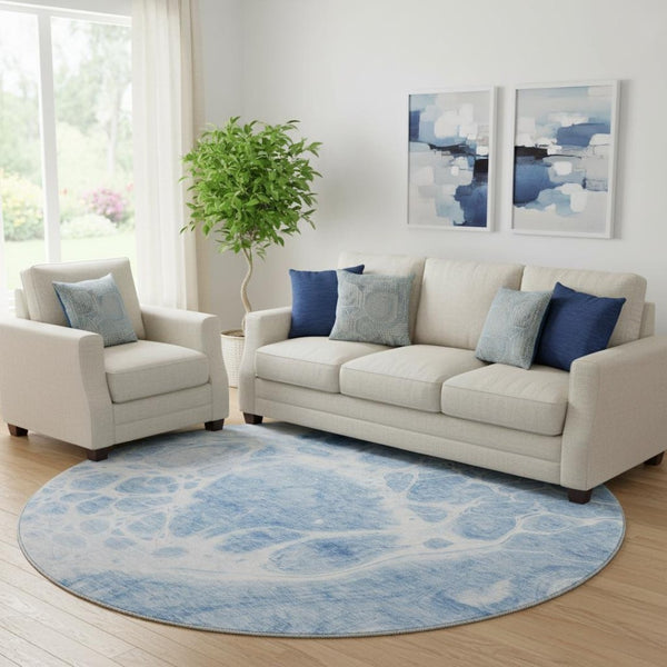 HomeRoots 8' Sky Blue & Ivory Abstract Round Rug - Washable, Stain-Resistant, UV Protected for Modern Homes 656061