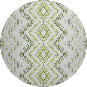 HomeRoots 8' Artichoke Green Round Rug – Modern Geometric Design, Washable, UV Protected for Active Homes 656097