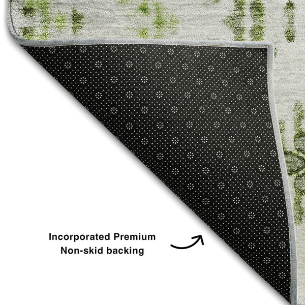 HomeRoots 8' Artichoke Green Round Rug – Modern Geometric Design, Washable, UV Protected for Active Homes 656097