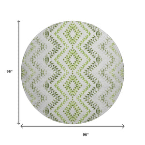 HomeRoots 8' Artichoke Green Round Rug – Modern Geometric Design, Washable, UV Protected for Active Homes 656097