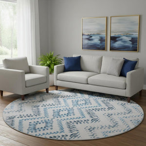 HomeRoots 8' Blue And Ivory Geometric Round Rug - Washable, UV Protected, Stain Resistant for High-Traffic Areas 656103