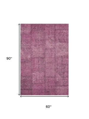HomeRoots 5' X 8' Blush & Gray Patchwork Washable Area Rug - Durable, Stylish, Stain-Resistant & UV Protected! 656132