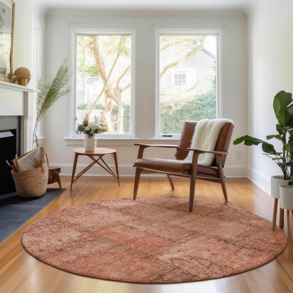 HomeRoots 8' Salmon and Gray Patchwork Round Rug - Washable, UV Protected, Durable Design for Modern Homes 656169