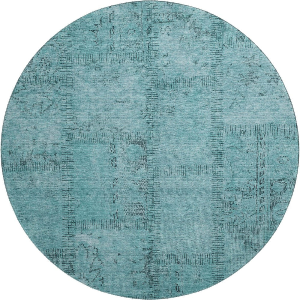 HomeRoots 8' Teal and Gray Patchwork Round Rug - Washable, Stain-Resistant with UV Protection for High Traffic Areas 656175
