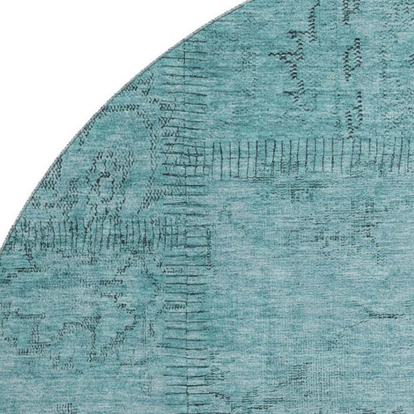 HomeRoots 8' Teal and Gray Patchwork Round Rug - Washable, Stain-Resistant with UV Protection for High Traffic Areas 656175