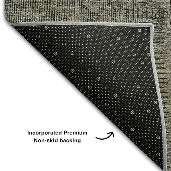 HomeRoots 8' Washable Taupe and Gray Patchwork Round Rug with UV Protection for Stylish, Everyday Use 656181
