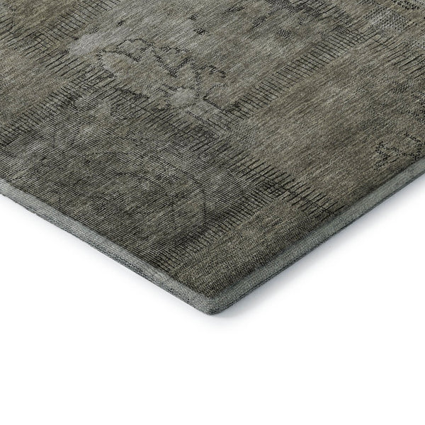 HomeRoots 8' Washable Taupe and Gray Patchwork Round Rug with UV Protection for Stylish, Everyday Use 656181