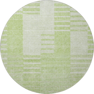 HomeRoots 8' Artichoke Green & Ivory Striped Washable Round Rug - Durable, UV-Protected, Stain-Resistant Design 656187