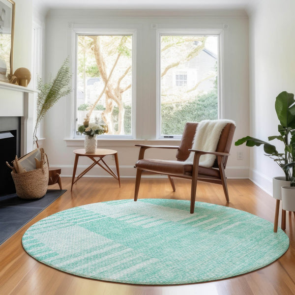 HomeRoots 8' Teal and Ivory Striped Round Rug - Washable, UV Protected, Perfect for High-Traffic Areas! 656235