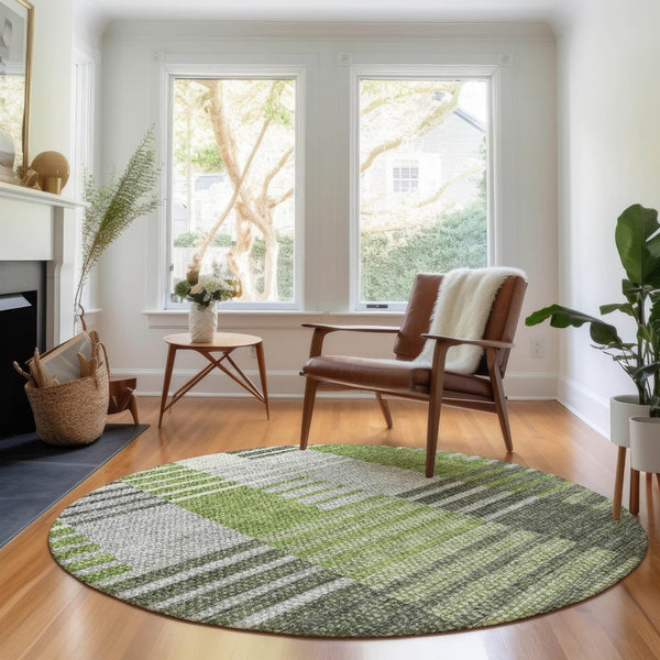 HomeRoots 8' Green Ivory and Gray Striped Washable Round Rug – UV Protected, Stain-Resistant, Soft Polyester! 656253