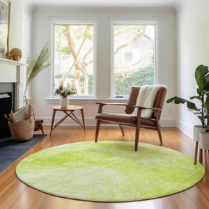 HomeRoots 8' Artichoke Green & Ivory Abstract Washable Round Rug - UV Protected, Stain-Resistant, Durable Design 656277