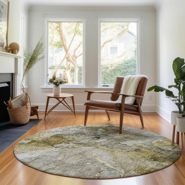 HomeRoots 8' Taupe and Brown Abstract Round Rug – Washable, UV-Protected, Durable for Family Living Areas 656337