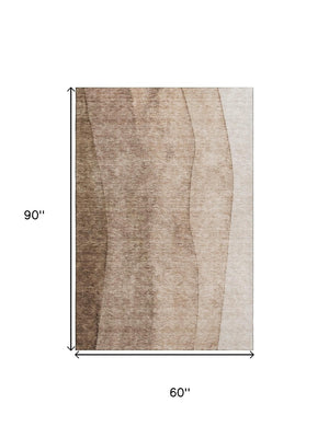 HomeRoots 5' X 8' Brown And Ivory Ombre Area Rug - Stylish, Washable, UV-Protected for Busy Homes with Kids & Pets 656342