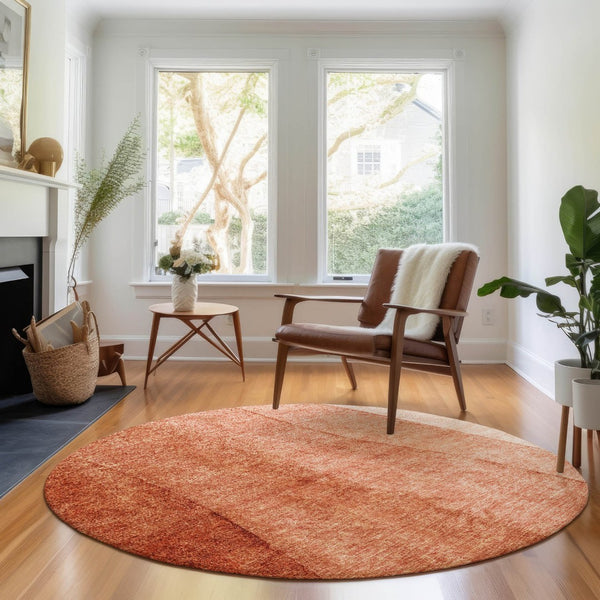 HomeRoots 8' Washable Rust and Ivory Ombre Round Rug with UV Protection – Durable, Stylish, and Easy Care Solution! 656361