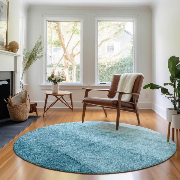 HomeRoots 8' Teal Ombre Round Rug - Washable, UV-Protected, Soft, Durable for Homes with Kids & Pets 656373