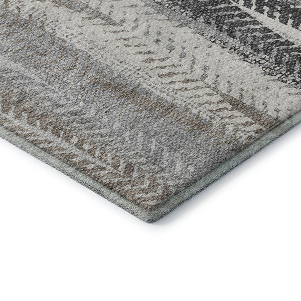 HomeRoots 8' Washable Round Rug in Khaki, Ivory & Gray Stripes - UV Protected, Stain-Resistant, Durable Design 656492
