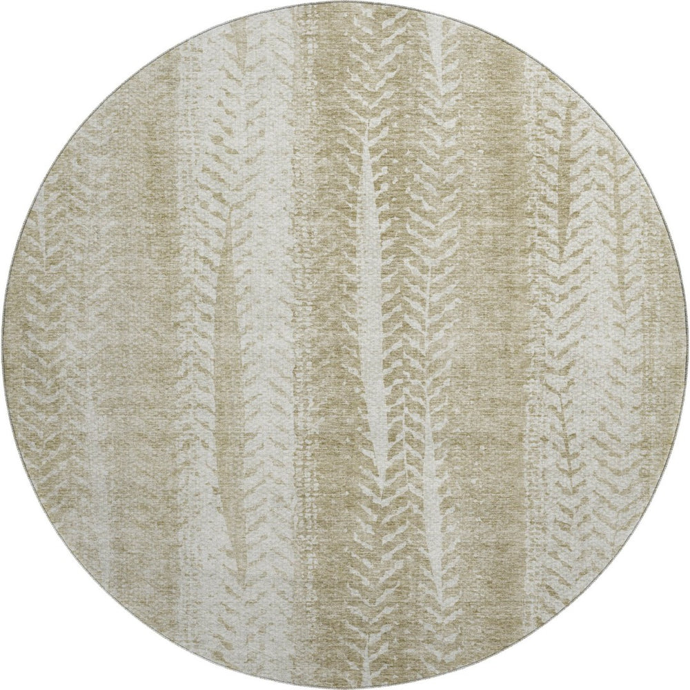 HomeRoots 8' Beige and Ivory Striped Washable Round Rug with UV Protection – Stylish, Durable, and Easy Care! 656516