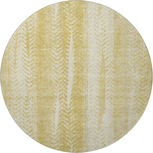 HomeRoots 8' Gold And Ivory Striped Washable Round Rug - Durable, UV-Resistant, Perfect for Family Spaces! 656528