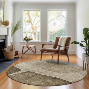 HomeRoots 8' Modern Abstract Brown, Beige & Blue Round Rug - Washable, UV Protected & Stain-Resistant Design! 656552
